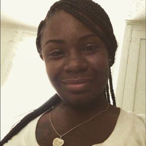 Meet your Posher, Celeste